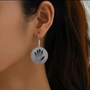 🧟 Spooky Zombie Hands Horror Style Earrings 🧟‍♀️